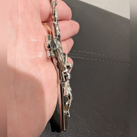 Cross Keychain Trinket Silver Colored Metal New in box - Picture 6 of 8